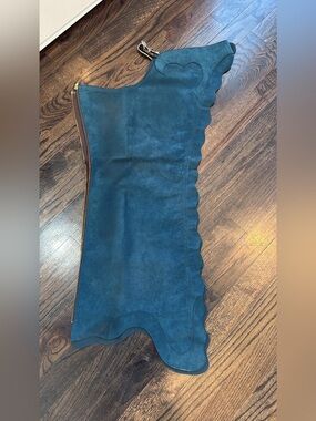 Show Season XS teal western chaps in EUC